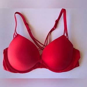 Victoria’s Secret very sexy push up bra 36C